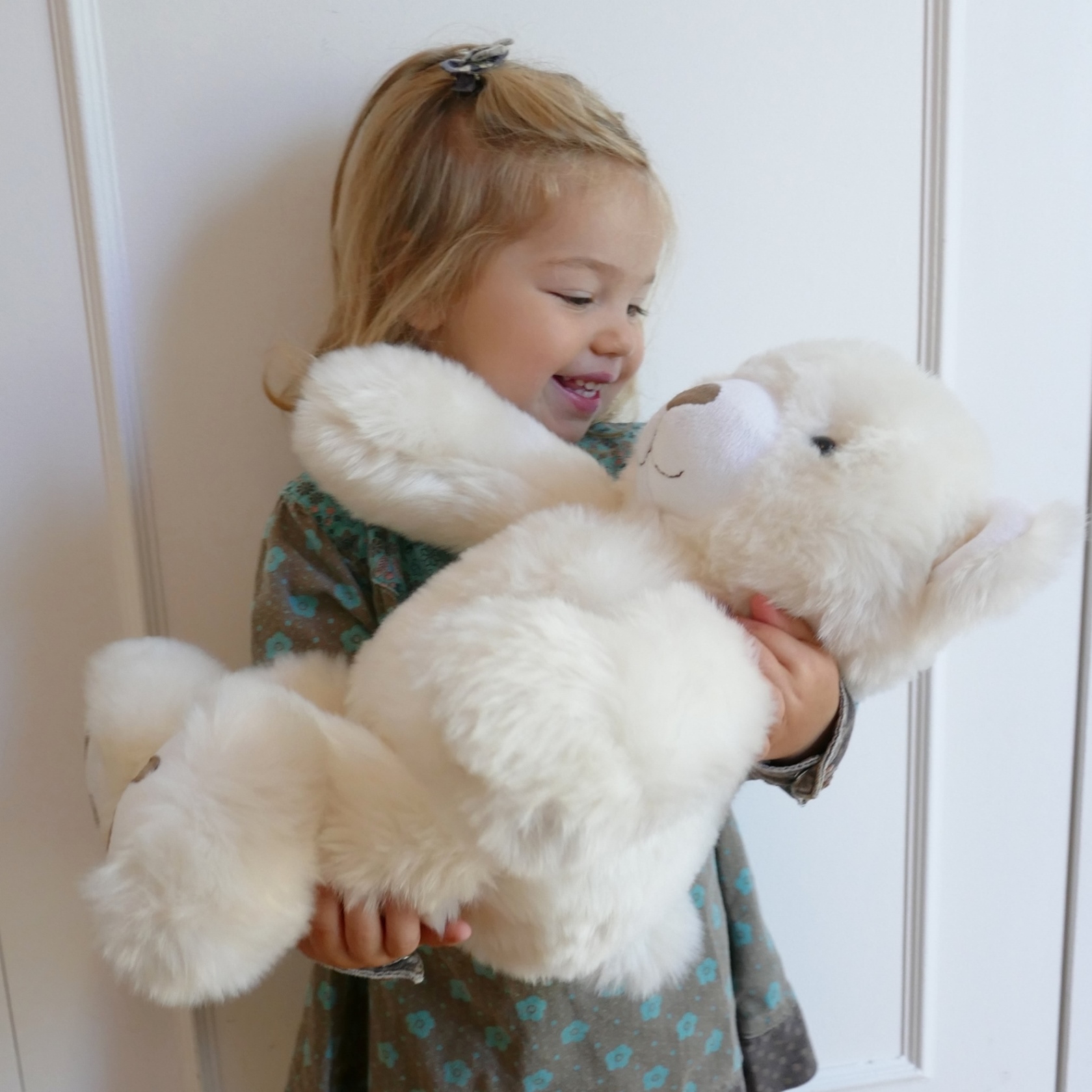 Un ours en peluche cousu main - Marie Claire